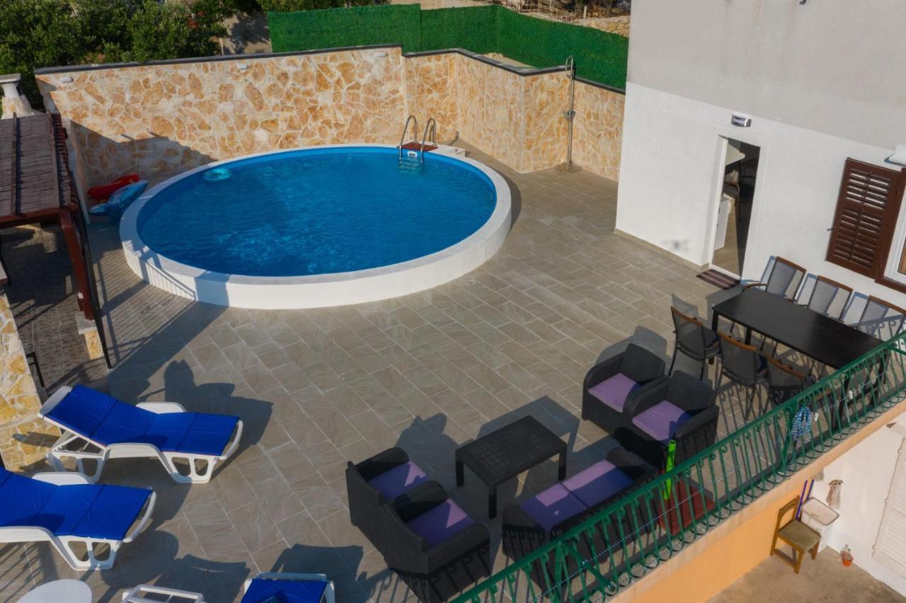מאקרסקה Navis Sea View Apartment With Pool מראה חיצוני תמונה