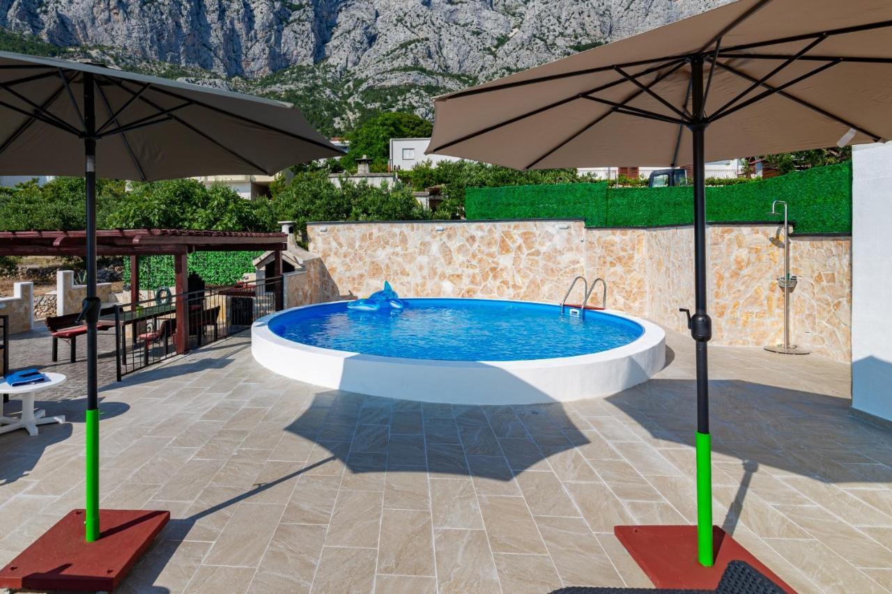 מאקרסקה Navis Sea View Apartment With Pool מראה חיצוני תמונה