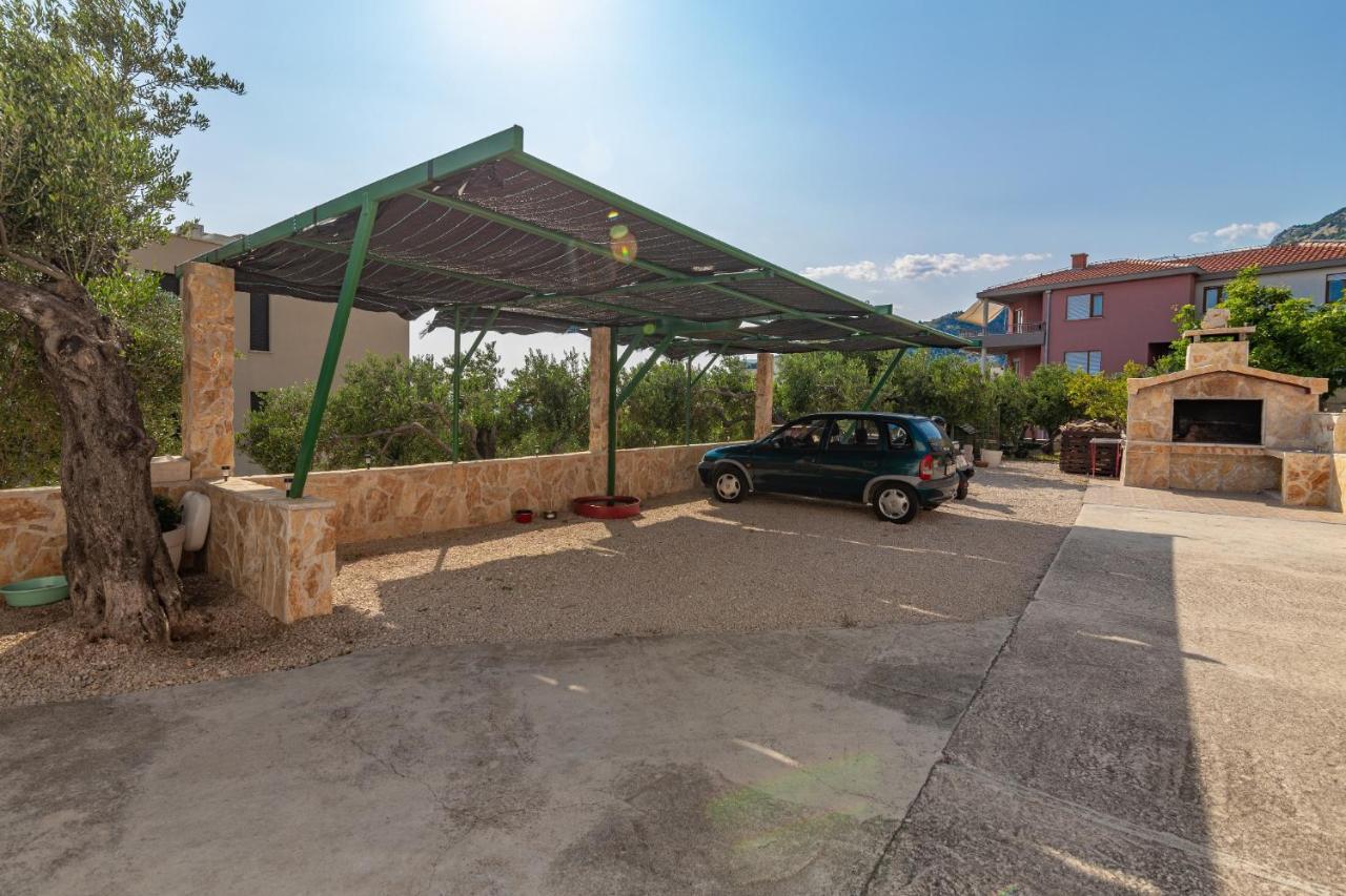 מאקרסקה Navis Sea View Apartment With Pool מראה חיצוני תמונה